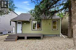 1736 Connaught STREET  Regina, SK S4T 4T2