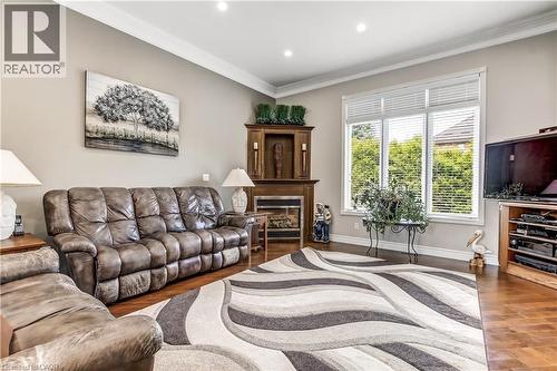 139 Mannheim Crescent, Mannheim, ON - Indoor Photo Showing Living Room With Fireplace