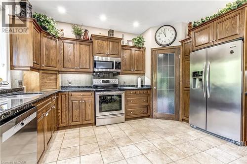 139 Mannheim Crescent, Mannheim, ON - Indoor Photo Showing Kitchen