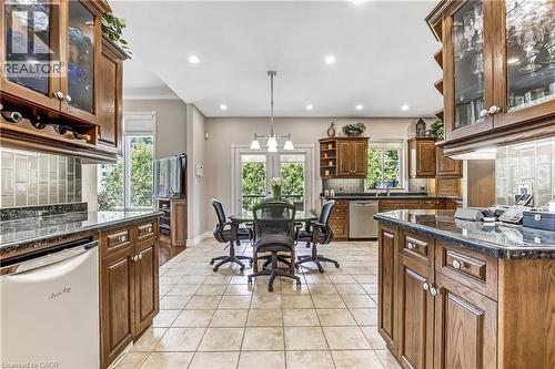 139 Mannheim Crescent, Mannheim, ON - Indoor Photo Showing Kitchen