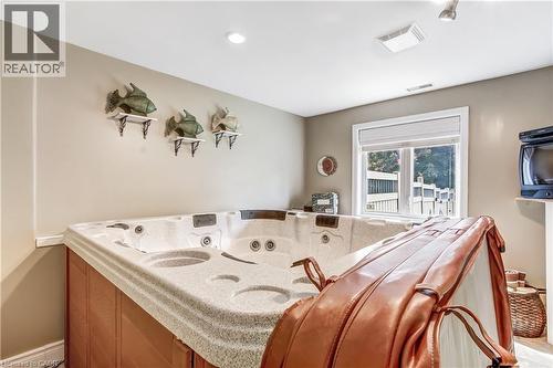139 Mannheim Crescent, Mannheim, ON - Indoor