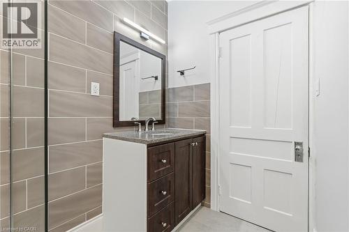 70 Robert Street, Hamilton, ON 