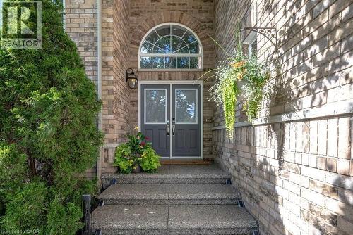 126 Davidson Boulevard, Dundas, ON 
