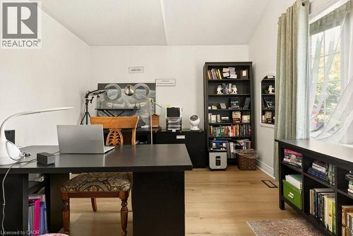 126 Davidson Boulevard, Dundas, ON 