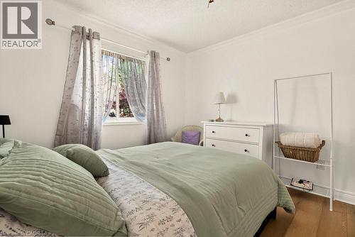 126 Davidson Boulevard, Dundas, ON 