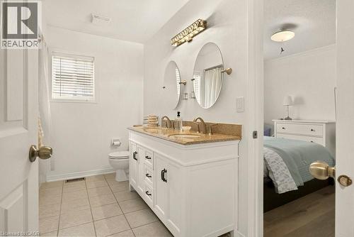 126 Davidson Boulevard, Dundas, ON 