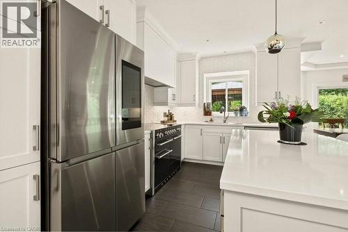 126 Davidson Boulevard, Dundas, ON 