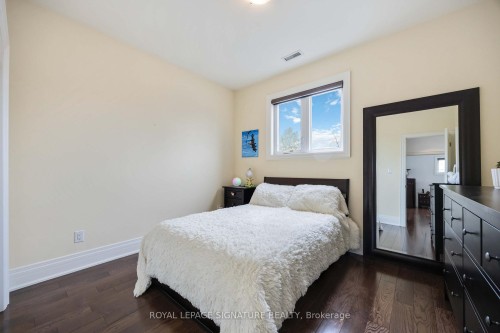 35 Rainbow Drive, Vaughan, ON 