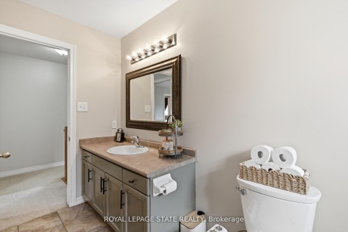84 Duncairn Crescent, Hamilton, ON 