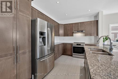 207 Mareth Way, Ottawa, ON 