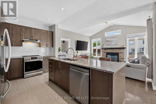 207 Mareth Way, Ottawa, ON 