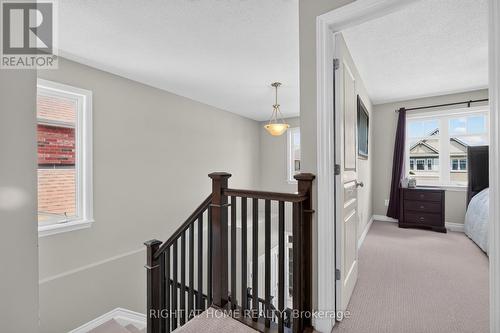 207 Mareth Way, Ottawa, ON 