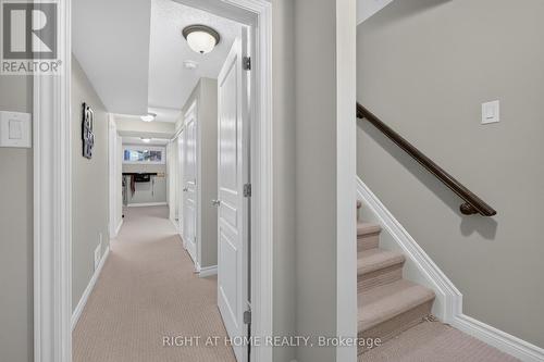 207 Mareth Way, Ottawa, ON 