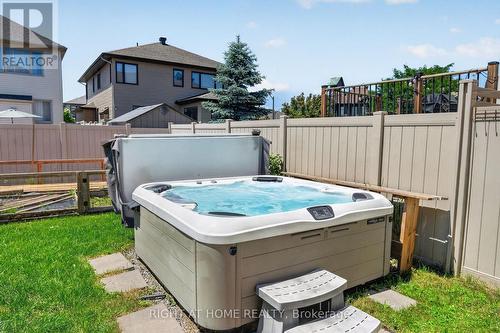 207 Mareth Way, Ottawa, ON 