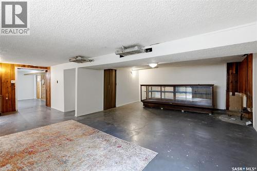 606 Bedford Road, Saskatoon, SK 