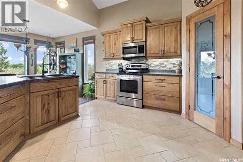 1242 Willowgrove Court, Saskatoon, SK 