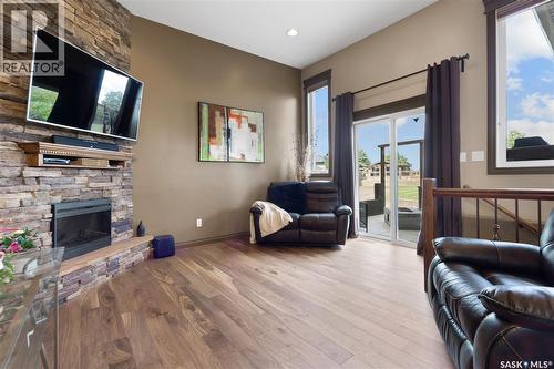 1242 Willowgrove Court, Saskatoon, SK 
