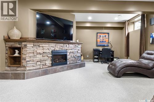 1242 Willowgrove Court, Saskatoon, SK 