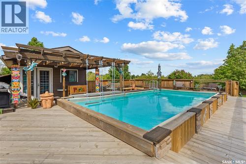 1242 Willowgrove Court, Saskatoon, SK 