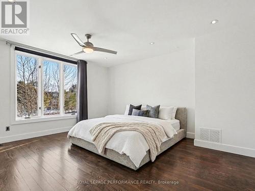 2nd bedroom with private balcony - 805 Kingsmere Avenue, Ottawa, ON 