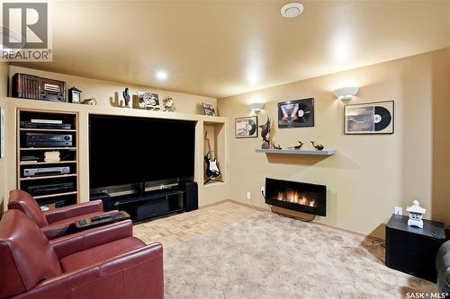 275 Wrigley Crescent, Saskatoon, SK 