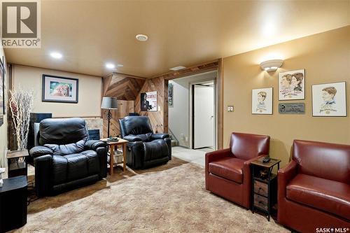 275 Wrigley Crescent, Saskatoon, SK 