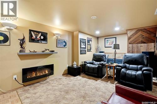 275 Wrigley Crescent, Saskatoon, SK 