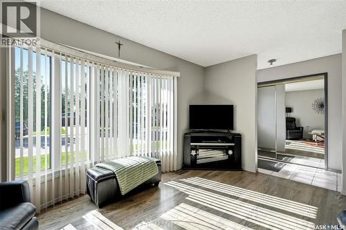 275 Wrigley Crescent, Saskatoon, SK 