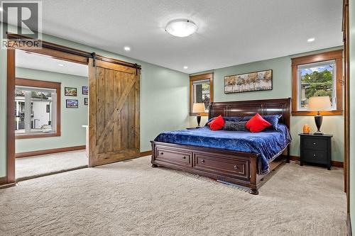 Primary bedroom - 13707 Watson Drive, Coldstream, BC 
