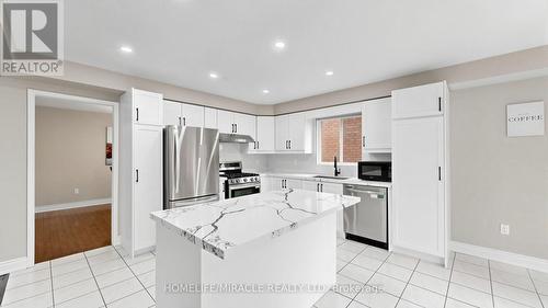 2873 Peacock Drive, Mississauga, ON 