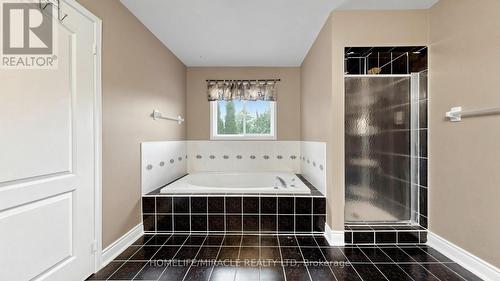 2873 Peacock Drive, Mississauga, ON 