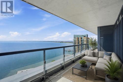 2104 - 370 MARTHA STREET  Burlington, ON L7R 0G9