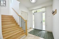 Foyer - 