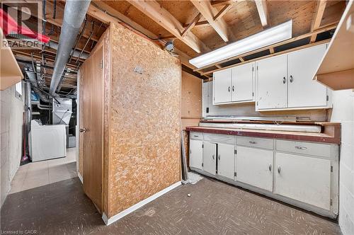 497 Victoria Street S, Kitchener, ON - Indoor