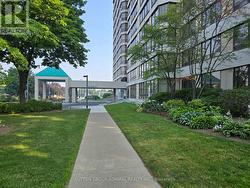 908 - 330 MILL STREET S Brampton, ON L6Y 3V3