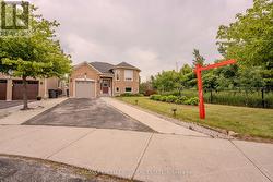 48 RIDGEMORE CRESCENT Brampton, ON L7A 2L4