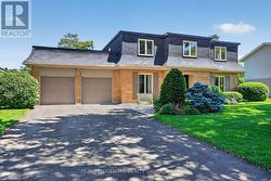 1680 RHODES COURT  Ottawa, ON K1H 5S9