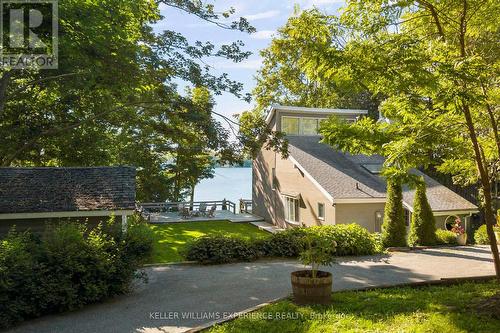 127 SHORELINE DRIVE  Oro-Medonte, ON L3V 0K2