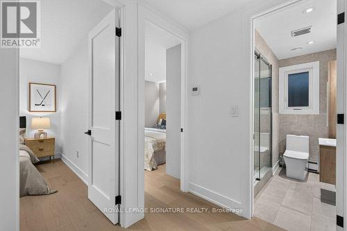 217 Chaplin Crescent, Toronto, ON 