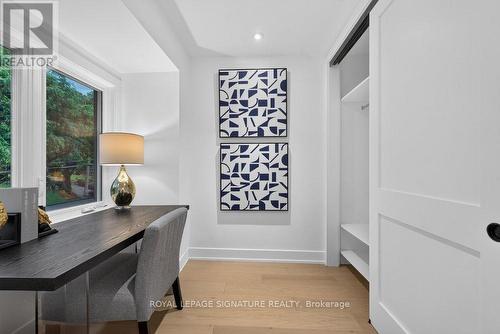 217 Chaplin Crescent, Toronto, ON 