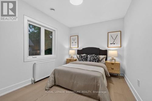 217 Chaplin Crescent, Toronto, ON 