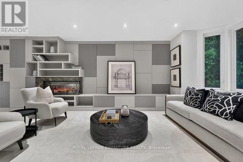 217 Chaplin Crescent, Toronto, ON 