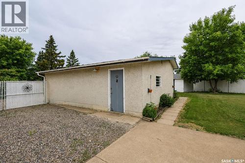 1269 Gillmor Crescent, Prince Albert, SK 