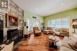 30 Willowgate Dr - family room - 
