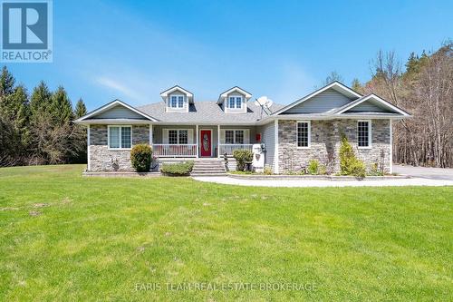 34 CONCESSION ROAD 8 E  Tiny, ON L0L 2J0