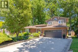 26 BUTLER Crescent St. Catharines, ON L2M 7B3