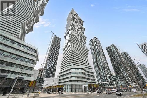 1609 - 3900 CONFEDERATION PARKWAY  Mississauga, ON L5B 0M3