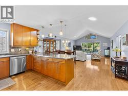 Open concept living - 