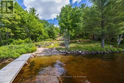 Easy Access Waterfront perfect for small children - 