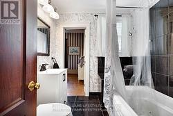 Main Floor 4-Piece Bathroom - 